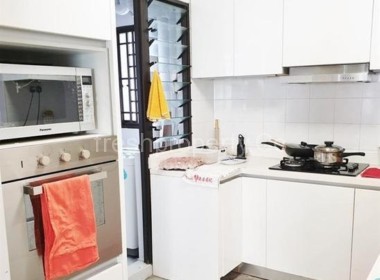 Geyland Blk 30 HDB Singapore 1