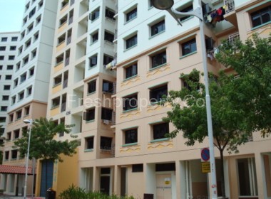 HDB Sembawang Blk424 Singapore 1