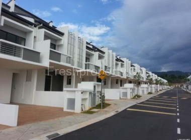 LakeClub Parkhome Rawang 1