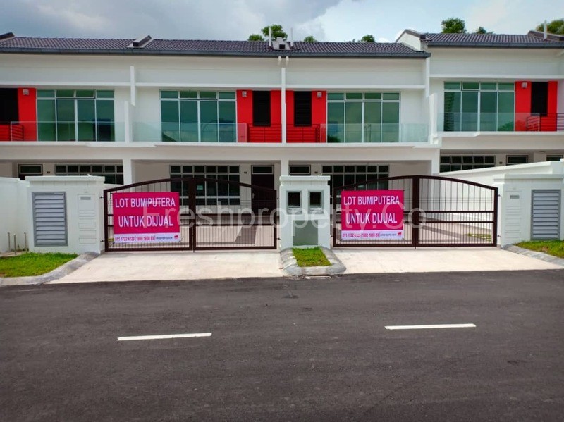Rosa Terraces @ Skudai 1