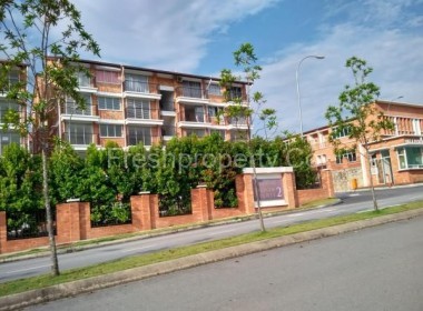 Villa Residence @ Goodview Heights 6