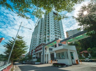D'Zone Condominium @ Teluk Kumbar 1