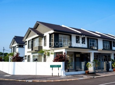 Olive @ Bandar Baru Sri Klebang Facade