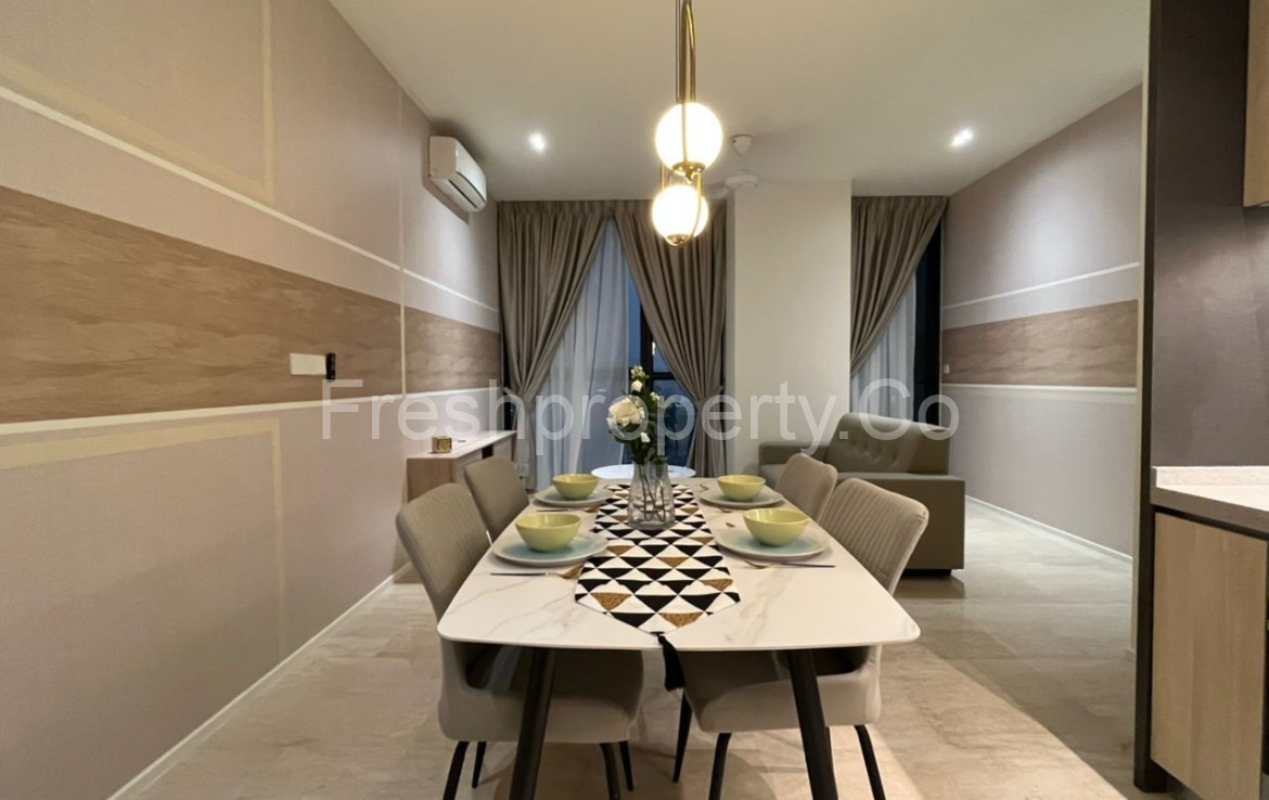10 Stonor @ KLCC 3Bedroom Fully Furnished For Rent Dining