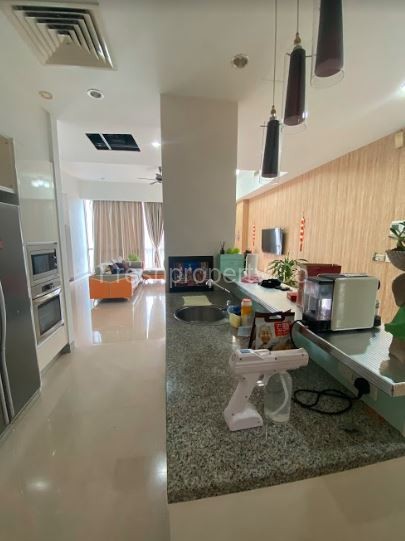 Suria Stonor For Sale Rent FF Living Kitchen