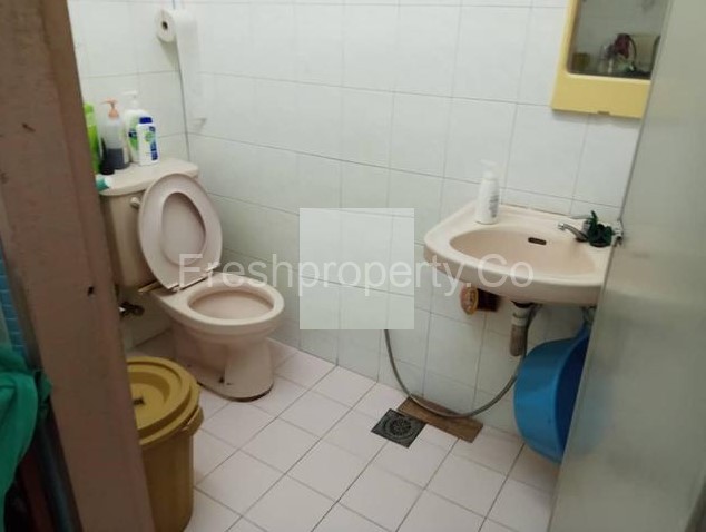 Double Storey @ Taman Setia, Mentakab Pahang Bath